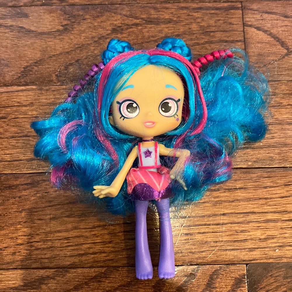 Shopkins Shoppies Doll Polli Polish